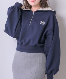 ハーフZIPショートフーディー