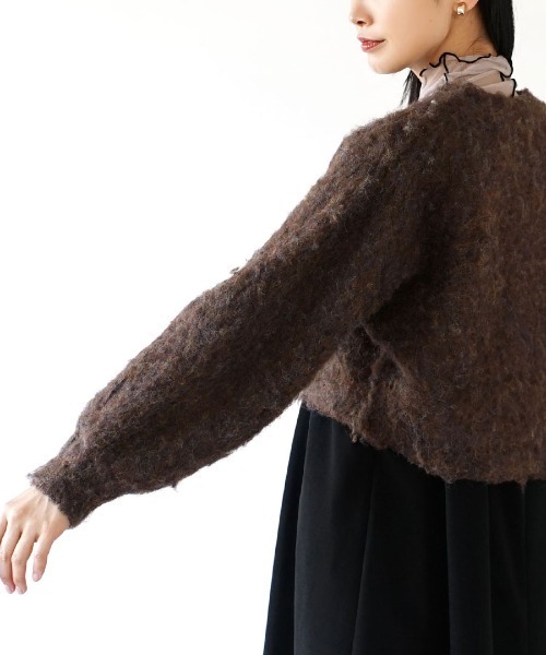 MIMIMEMETE（ミミメメット）の「モヘアリーニット クルーネックカーディガン（カーディガン/ボレロ・レディース・アイボリー/ブラウン/ブルー・M）」の16枚目の写真