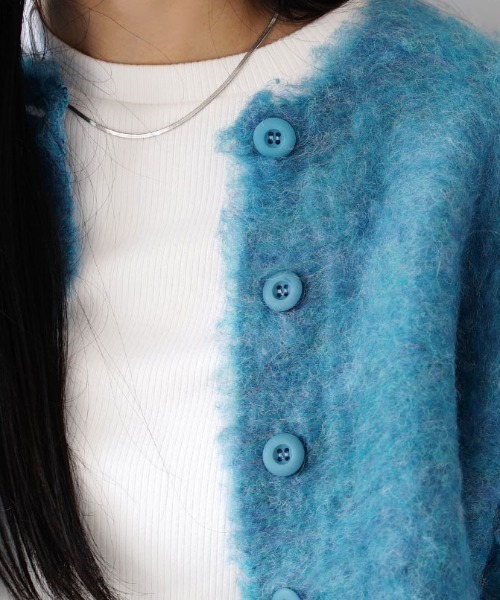 MIMIMEMETE（ミミメメット）の「モヘアリーニット クルーネックカーディガン（カーディガン/ボレロ・レディース・アイボリー/ブラウン/ブルー・M）」の11枚目の写真
