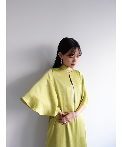 sahara（サハラ）の「Slit Neck Silky Dress/スリットネックシルキー