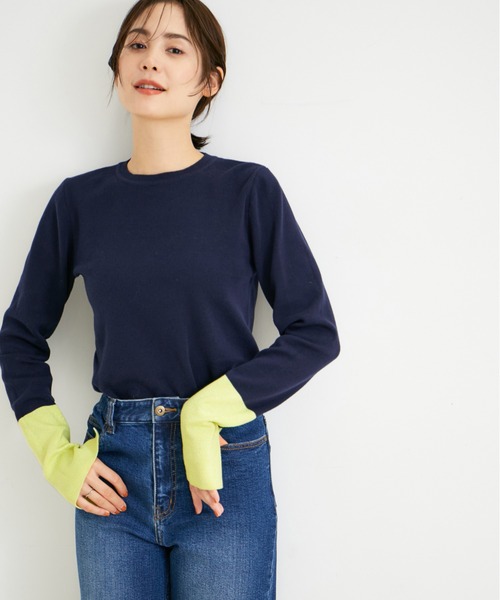 le cercle ADAM ET ROPE'(ルセルクルアダムエロペ)の「【再入荷】バイカラースリーブラメニット(ニット/セーター・レディース・キナリ/ブルー系その他2/ブラック系その他・FREE)」の3枚目の写真