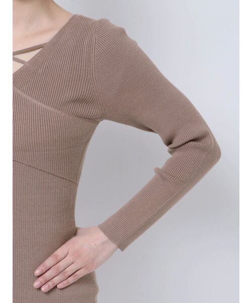RESEXXY（リゼクシー）の「ダブルクロスニットワンピース（ワンピース・レディース・アイボリー/モカ/ブラック・SMALL/MEDIUM）」の12枚目の写真