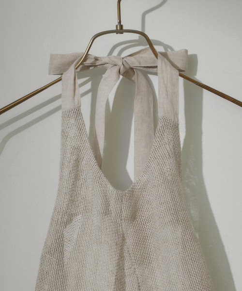 SALON adam et rope'（サロン アダム エ ロペ）の「【DELIY（デリー）】LINEN LENO WEAVE APRON（ベスト・レディース・キナリ/ダークブラウン・FREE）」の7枚目の写真