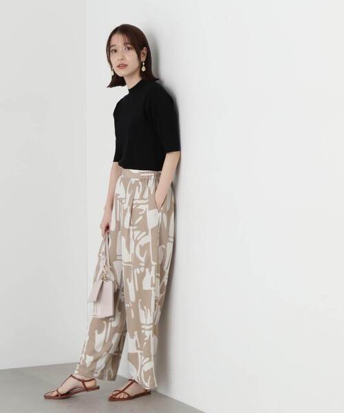 N.（N. Natural Beauty Basic）（エヌエヌナチュラルビューティーベーシック）の「◆総針ボトルネック５分袖ニット（ニット/セーター・レディース・ブラック/オフホワイト/グレー/ブルー/レッド/コーラルピンク/イエロー系その他・MEDIUM）」の11枚目の写真