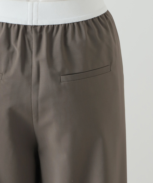 tibi(ティビ)の「*【TIBI/ティビ】 WAIST GOM ワイドパンツ(その他パンツ・レディース・カーキ・38/36)」の13枚目の写真