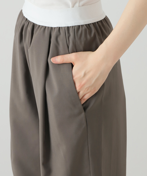 tibi(ティビ)の「*【TIBI/ティビ】 WAIST GOM ワイドパンツ(その他パンツ・レディース・カーキ・38/36)」の14枚目の写真