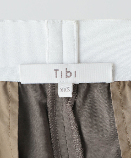 tibi(ティビ)の「*【TIBI/ティビ】 WAIST GOM ワイドパンツ(その他パンツ・レディース・カーキ・38/36)」の17枚目の写真