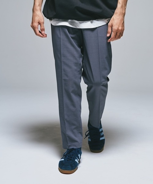 『UR TECH DRYLUXE』『イージーケア/速乾』テーパードパンツ URBAN RESEARCH DOORS（アーバンリサーチドアーズ）の「『UR