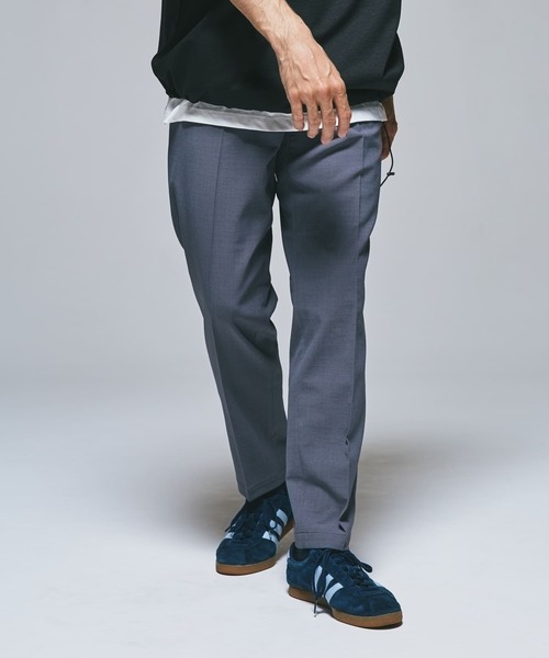 URBAN RESEARCH DOORS(アーバンリサーチドアーズ)の「『UR TECH DRYLUXE』『イージーケア/速乾』テーパードパンツ(その他パンツ・メンズ・ベージュ系その他/ブラック/ブラウン/グレー・MEDIUM/LARGE/SMALL/X-LARGE)」の7枚目の写真