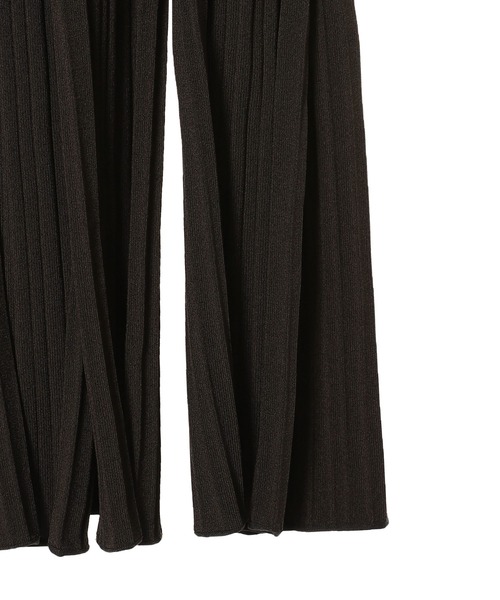 FETICO(フェティコ)の「fetico RIB KNIT SLIT DRESS FTC234-0707(ドレス・レディース・ブラック・1)」の4枚目の写真