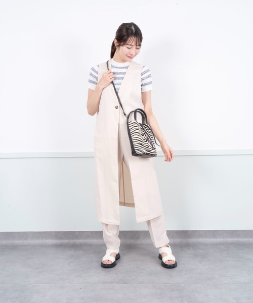 andrea cardone（アンドレアカルドネ）の「【andrea cardone/アンドレアカルドネ】レザー ミニ トートバッグ XSサイズ（ショルダーバッグ・レディース・シルバー/ピンクゴールド/ブラック/ホワイト/ベージュ/ゼブラ・FREE）」の13枚目の写真