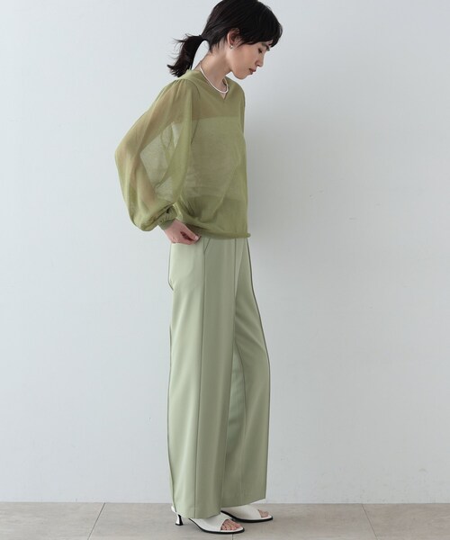 GALLEST（ギャレスト）の「◆シアーVネックプルオーバー（ニット/セーター・レディース・キャメル/アイボリー/ブラック/スモーキーグリーン系・38）」の18枚目の写真