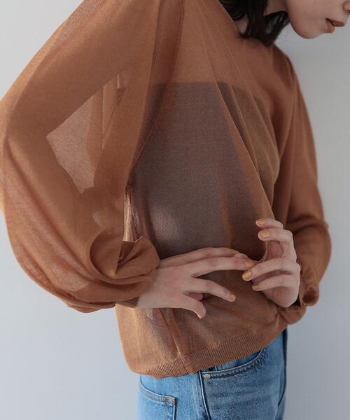 GALLEST（ギャレスト）の「◆シアーVネックプルオーバー（ニット/セーター・レディース・キャメル/アイボリー/ブラック/スモーキーグリーン系・38）」の21枚目の写真