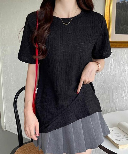 AMELY(エミリー)の「リップルTシャツ(Tシャツ/カットソー・レディース・ブラック/ブルー/モカ/ホワイト・M/L/XL)」の3枚目の写真
