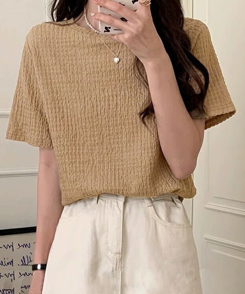 AMELY(エミリー)の「リップルTシャツ(Tシャツ/カットソー・レディース・ブラック/ブルー/モカ/ホワイト・M/L/XL)」の11枚目の写真