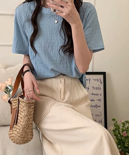AMELY(エミリー)の「リップルTシャツ(Tシャツ/カットソー・レディース・ブラック/ブルー/モカ/ホワイト・M/L/XL)」の19枚目の写真