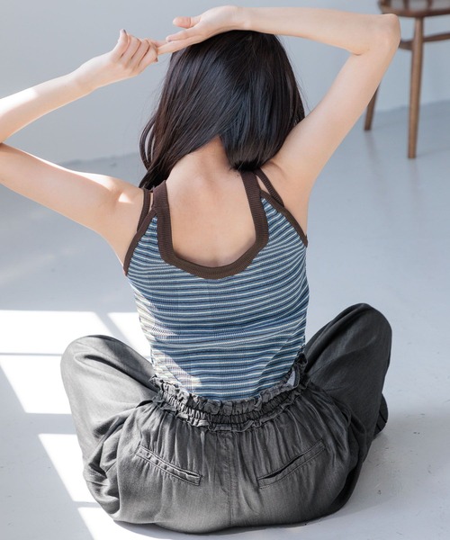 LOWRYS FARM（ローリーズファーム）の「ホルターカップニットキャミ 122946（タンクトップ・レディース・ブルー/ブラック/ホワイト/イエロー・FREE）」の12枚目の写真