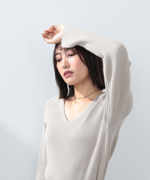 BEAMS HEART（ビームスハート）の「Vネック リブニット（ニット 