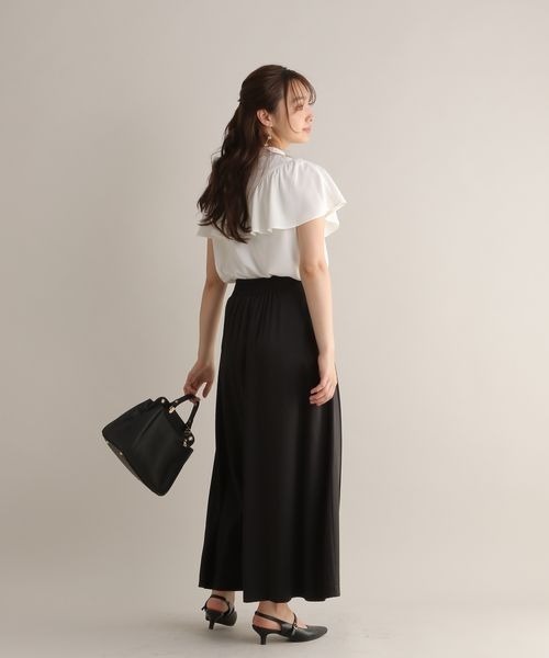 Andemiu(アンデミュウ)の「カタレースラッフルブラウス123574(シャツ/ブラウス・レディース・ホワイト/ブラック/グリーン・FREE)」の6枚目の写真