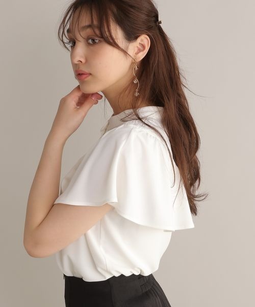 Andemiu(アンデミュウ)の「カタレースラッフルブラウス123574(シャツ/ブラウス・レディース・ホワイト/ブラック/グリーン・FREE)」の7枚目の写真
