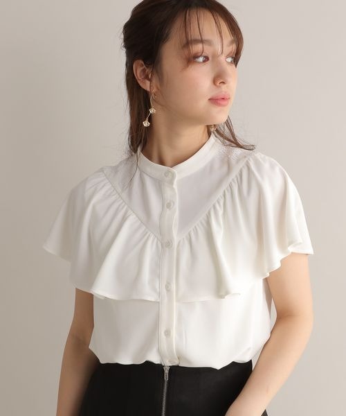 Andemiu(アンデミュウ)の「カタレースラッフルブラウス123574(シャツ/ブラウス・レディース・ホワイト/ブラック/グリーン・FREE)」の8枚目の写真