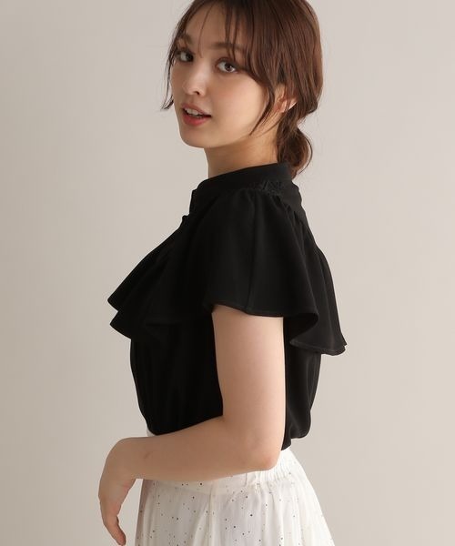 Andemiu(アンデミュウ)の「カタレースラッフルブラウス123574(シャツ/ブラウス・レディース・ホワイト/ブラック/グリーン・FREE)」の10枚目の写真