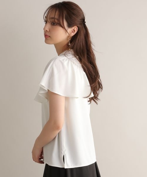 Andemiu(アンデミュウ)の「カタレースラッフルブラウス123574(シャツ/ブラウス・レディース・ホワイト/ブラック/グリーン・FREE)」の20枚目の写真