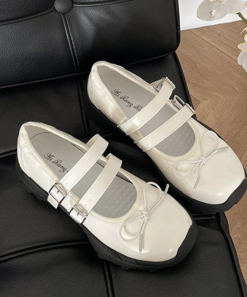 Vipoa(ヴィポア)の「double strap maryjane shoes(スニーカー・レディース・ブラック/シルバー/アイボリー・LARGE/SMALL/MEDIUM)」の15枚目の写真