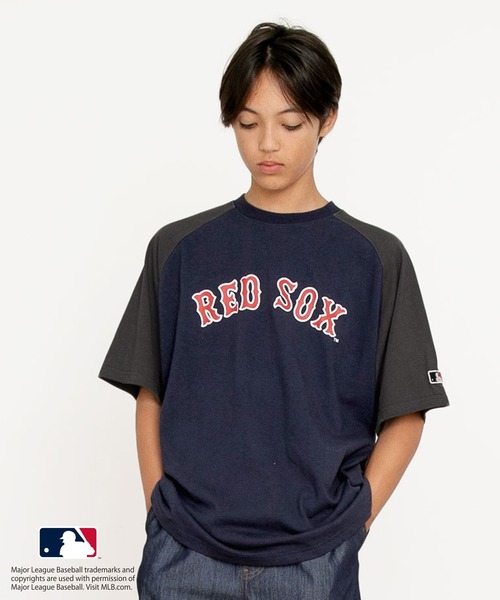 GLAZOS(グラソス)の「【大人向けサイズあり】【MLB】チームロゴプリントラグランスリーブ半袖Tシャツ(Tシャツ/カットソー・キッズ・グレー/オートミール/ネイビー/ホワイト・140cm/150cm/160cm/170cm)」の1枚目の写真