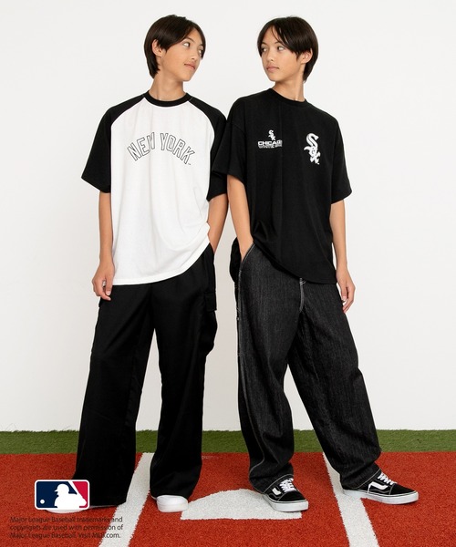GLAZOS(グラソス)の「【大人向けサイズあり】【MLB】チームロゴプリントラグランスリーブ半袖Tシャツ(Tシャツ/カットソー・キッズ・グレー/オートミール/ネイビー/ホワイト・140cm/150cm/160cm/170cm)」の10枚目の写真