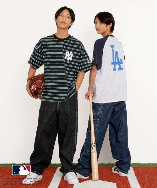 GLAZOS(グラソス)の「【大人向けサイズあり】【MLB】チームロゴプリントラグランスリーブ半袖Tシャツ(Tシャツ/カットソー・キッズ・グレー/オートミール/ネイビー/ホワイト・140cm/150cm/160cm/170cm)」の16枚目の写真