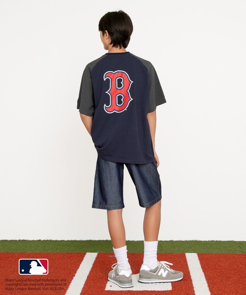 GLAZOS(グラソス)の「【大人向けサイズあり】【MLB】チームロゴプリントラグランスリーブ半袖Tシャツ(Tシャツ/カットソー・キッズ・グレー/オートミール/ネイビー/ホワイト・140cm/150cm/160cm/170cm)」の5枚目の写真
