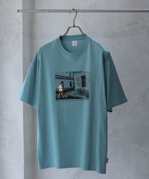Mac-House(マックハウス)の「フォト刺繍ショートスリーブTシャツ(Tシャツ/カットソー・メンズ・ホワイト系1/ホワイト系2/ブルーグリーン/パープル・M/L)」の4枚目の写真