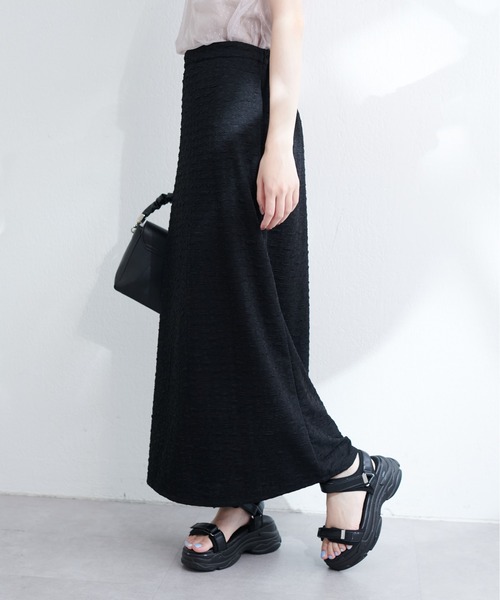natural couture(ナチュラルクチュール)の「osonoカットソージャガードゆるマーメイドスカート(スカート・レディース・ブラック/ミント/ブルー・MEDIUM/LARGE)」の1枚目の写真