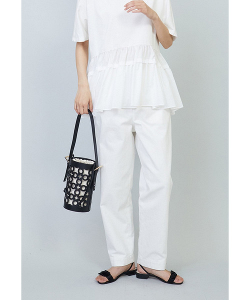 1er Arrondissement（プルミエアロンディスモン）の「デニムハイウエストテーパードパンツ（その他パンツ・レディース・オフホワイト/インディゴブルー・36/38）」の3枚目の写真