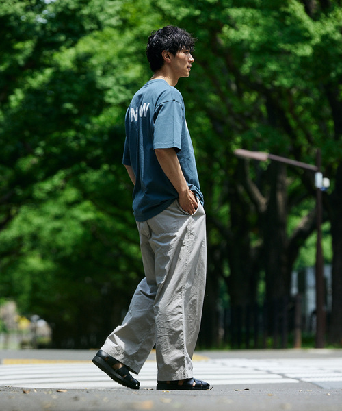 JOURNAL STANDARD relume（ジャーナルスタンダード　レリューム）の「《追加》SNOW PEAK / スノーピーク 別注 SP Logo Tシャツ（Tシャツ/カットソー・メンズ・ブラック/ピンク/ブルー・SMALL/MEDIUM/LARGE）」の11枚目の写真