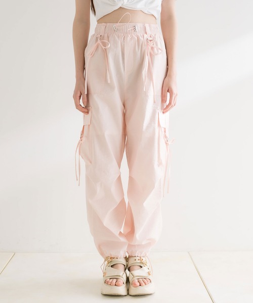 OLIVE des OLIVE（オリーブデオリーブ）の「Dカンリボンカーゴパンツ　1041020100（カーゴパンツ・レディース・ピンク/オフホワイト/その他/ブラック・FREE）」の12枚目の写真