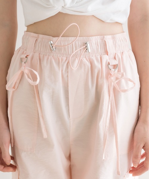 OLIVE des OLIVE（オリーブデオリーブ）の「Dカンリボンカーゴパンツ　1041020100（カーゴパンツ・レディース・ピンク/オフホワイト/その他/ブラック・FREE）」の16枚目の写真