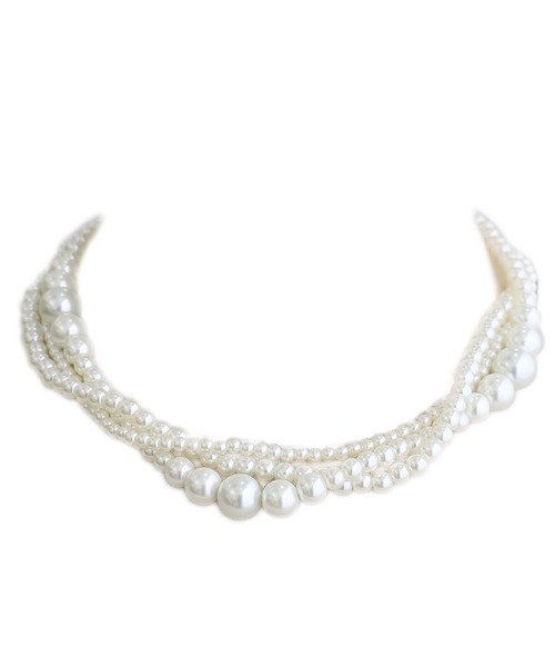 PourVous（プールヴー）の「3連 パール ネックレス 結婚式 同窓会 オケージョン お呼ばれ （ネックレス・レディース・シルバー・FREE）」の3枚目の写真