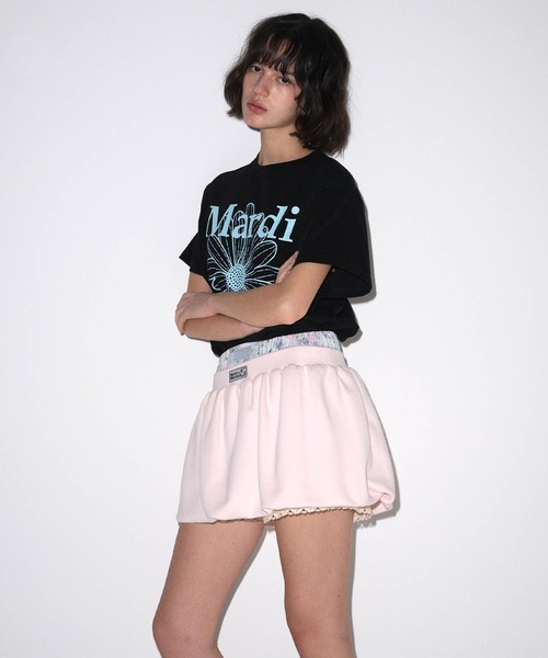 MardiMercrediフラワープリント Tシャツ ショートパンツ セット Mardi Mercredi フラワープリント Tシャツ ショートパンツ
