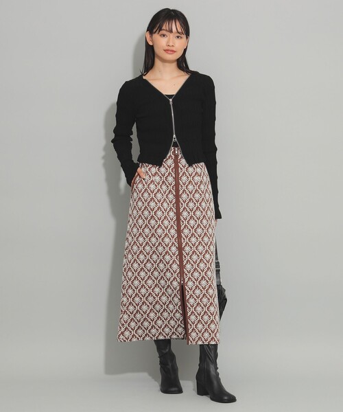 Ray BEAMS(レイビームス)の「シャーリング ジップ カーディガン(カーディガン/ボレロ・レディース・グリーン系その他2/ブラック/オフホワイト・ONE SIZE)」の11枚目の写真