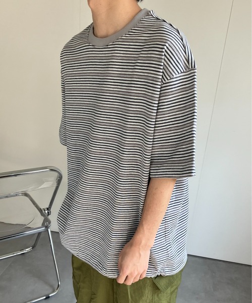 CREARE -LINO-(クレアーレリノ)の「ウエストドロスト 細ボーダーTシャツ/半袖TOPS/Y2K(Tシャツ/カットソー・メンズ・グレー/ネイビー・MEDIUM/LARGE)」の3枚目の写真