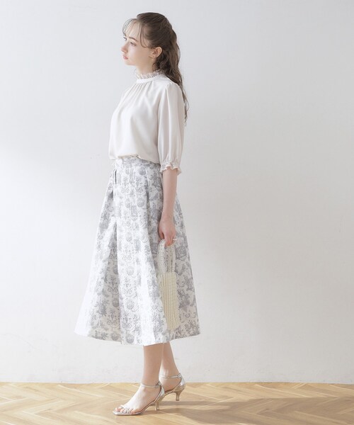 couture brooch（クチュールブローチ）の「◆【上品華やか／二の腕カバー】5分袖エンブロレースブラウス（シャツ/ブラウス・レディース・アイボリー/ブラック/ライトグレー・34/36/38/40/42）」の18枚目の写真