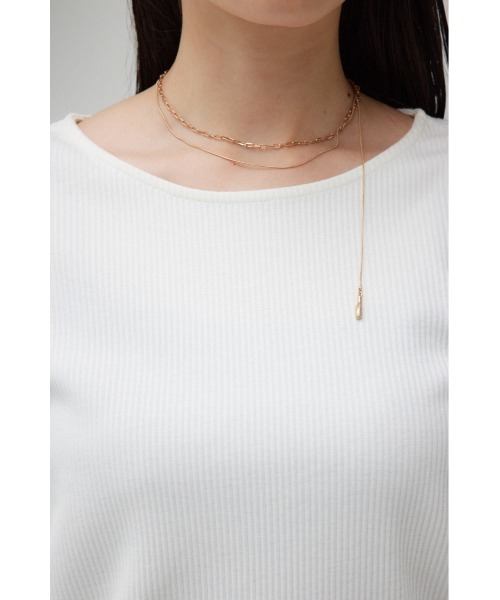 AZUL by moussy(アズールバイマウジー)の「2WAYギャザースリーブリブトップス(Tシャツ/カットソー・レディース・ライトグレー/アイボリー/ブラック・SMALL/MEDIUM)」の10枚目の写真