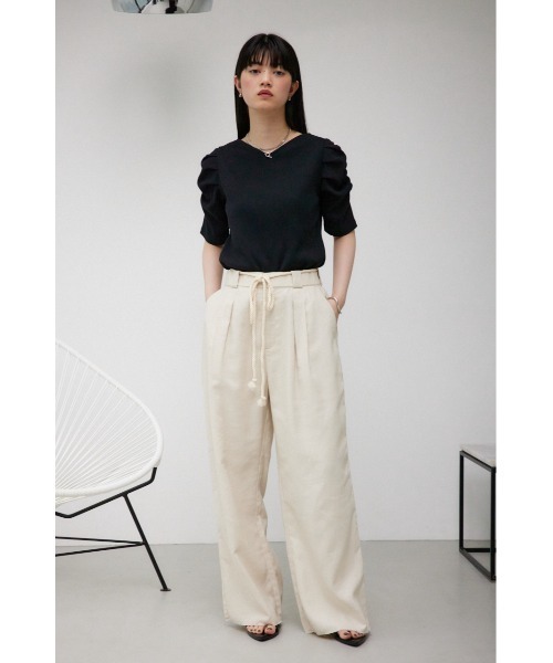 AZUL by moussy(アズールバイマウジー)の「2WAYギャザースリーブリブトップス(Tシャツ/カットソー・レディース・ライトグレー/アイボリー/ブラック・SMALL/MEDIUM)」の18枚目の写真