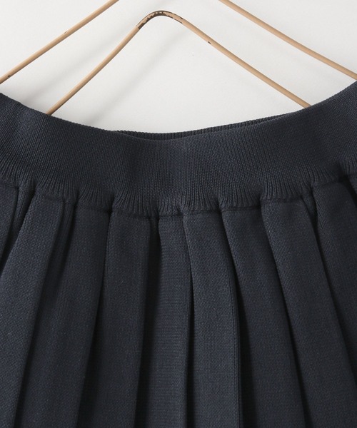 LOWRYS FARM(ローリーズファーム)の「ラインプリーツスカート 145393(スカート・キッズ・ブラウン/ネイビー・110cm/120cm/130cm/140cm/150cm)」の6枚目の写真