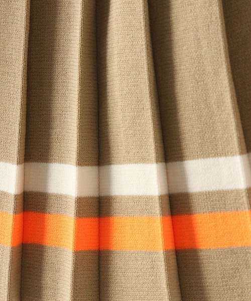 LOWRYS FARM(ローリーズファーム)の「ラインプリーツスカート 145393(スカート・キッズ・ブラウン/ネイビー・110cm/120cm/130cm/140cm/150cm)」の7枚目の写真