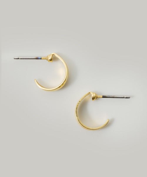 Jolie Toujours(ジョリトゥジュール)の「〈K18GP〉ミニフープピアス(ピアス(両耳用)・レディース・イエローゴールド・FREE)」の3枚目の写真