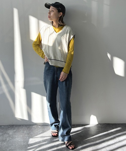 NICOLE CLUB（ニコル　クラブ）の「メロウシアーロングTEE（Tシャツ/カットソー・レディース・オフホワイト/チャコール/ベージュ/ネイビー/マスタード・FREE）」の21枚目の写真