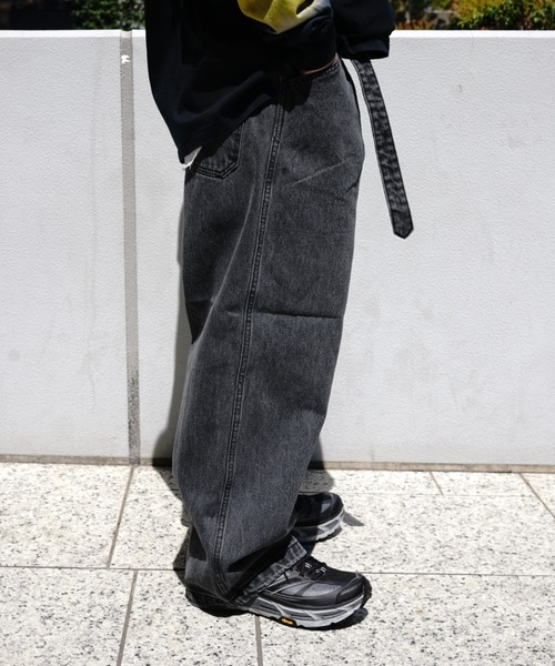 BEAVER(ビーバー)の「B omnivore/ビーオムニボー DENIM BELT LOOSE PANTS(デニムパンツ・メンズ・ブルー/その他4/グレー/ブラック・M/L/S)」の7枚目の写真